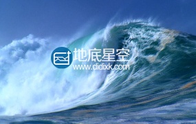 视频素材:实拍震撼大气大海海浪涌动拍打视频