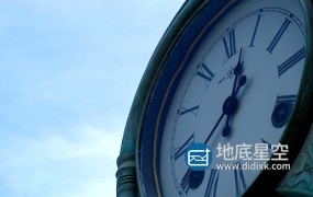 视频素材-钟表时间指针流逝老房子延时拍摄视频