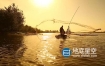 视频素材-夕阳下渔民湖边撒网捕鱼