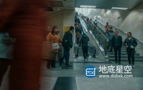 视频素材-贵阳地下通道早高峰人流延时素材