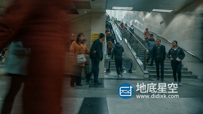 视频素材-贵阳地下通道早高峰人流延时素材