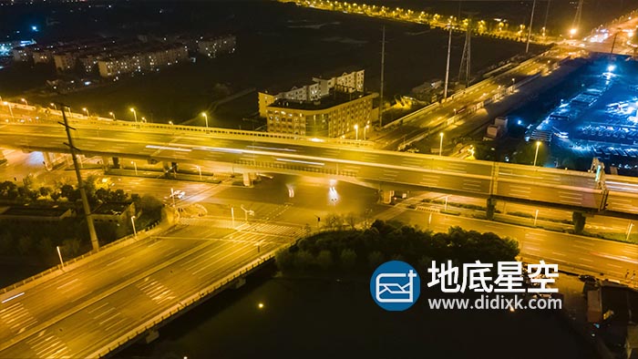 视频素材-4k城市立交桥高架桥道路夜景环绕车流延时视频